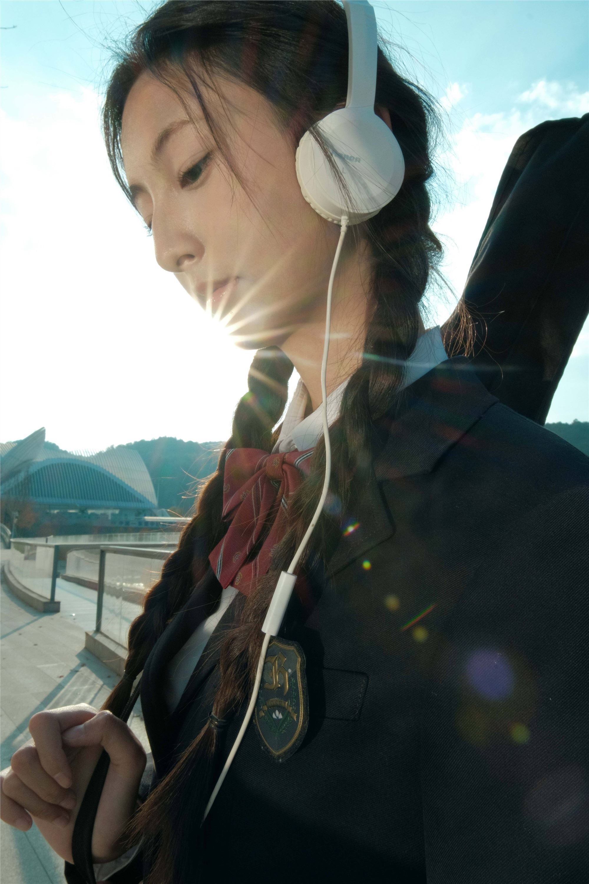 YITUYU艺图语 2025.01.22 与蓝天同频 小米香猪八宝粥